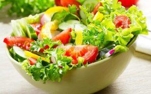 Read more about the article 5 Cách làm salad trộn ngon, hấp dẫn, tốt cho sức khỏe