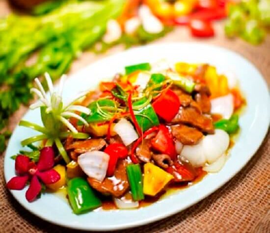 Read more about the article Các món xào với thịt bò thơm ngon, hấp dẫn