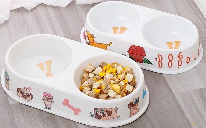 Khay đựng thức ăn cho chó