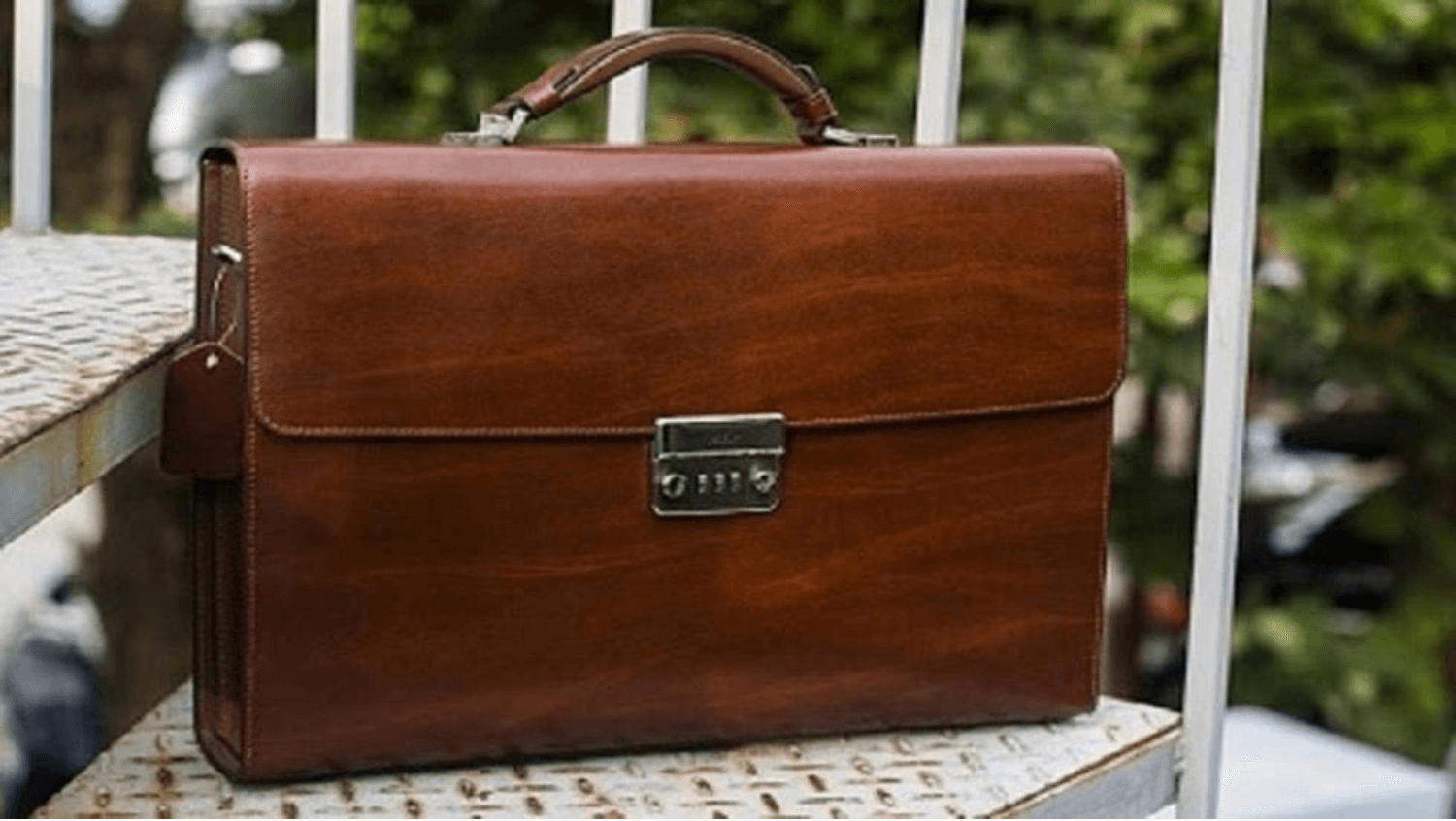 cặp xách quà tặng thầy giáo